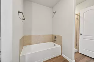 940 21st St, Hempstead, TX 77445 - Photo 37