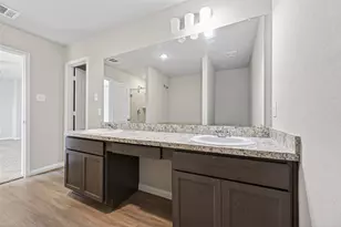 940 21st St, Hempstead, TX 77445 - Photo 39
