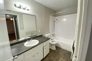 1400 Allena Dr, San Antonio, TX 78213 - Photo 9