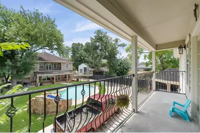 2012 Forest Hill Boulevard, Houston, TX 77023 - Photo 37