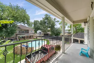 2012 Forest Hill Blvd, Houston, TX 77023 - Photo 37