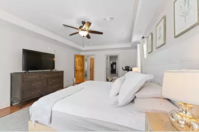 2012 Forest Hill Boulevard, Houston, TX 77023 - Photo 13