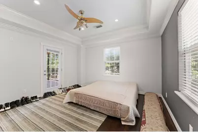 2012 Forest Hill Boulevard, Houston, TX 77023 - Photo 21