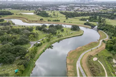 2012 Forest Hill Boulevard, Houston, TX 77023 - Photo 47