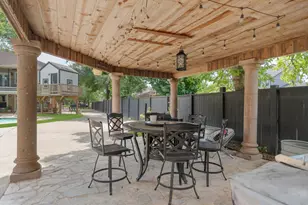 2012 Forest Hill Blvd, Houston, TX 77023 - Photo 39