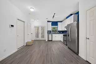 2202 Naomi St, Houston, TX 77054 - Photo 13