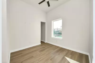 8025 Peachtree Street #C, Houston, TX 77016 - Photo 31