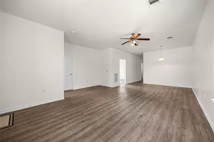 28096 7 Sisters Rd, New Caney, TX 77357 - Photo 3