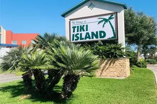 500 Tiki Dr, Tiki Island, TX 77554 - Photo 17