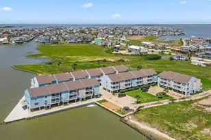 500 Tiki Dr, Tiki Island, TX 77554 - Photo 3