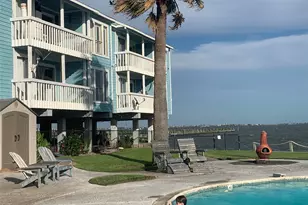 500 Tiki Dr, Tiki Island, TX 77554 - Photo 15