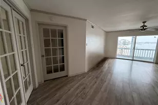 500 Tiki Dr, Tiki Island, TX 77554 - Photo 3