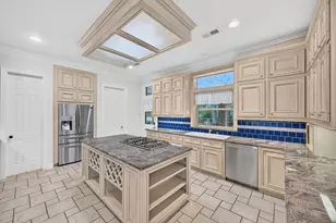 15406 Hunter's Bend Dr, Tomball, TX 77377 - Photo 15