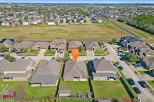 5446 Seabird St, Baytown, TX 77521 - Photo 23