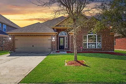 5446 Seabird Street, Baytown, TX 77521 - Photo 1