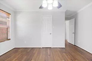 5446 Seabird St, Baytown, TX 77521 - Photo 19