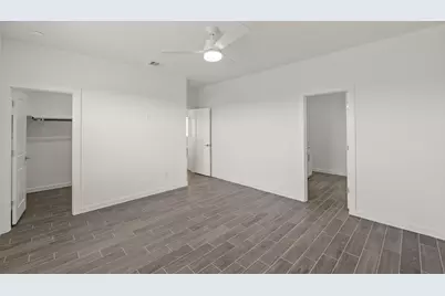 7807 Jasper Meadows Way, Angleton, TX 77515 - Photo 11