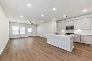 236 Harlingen Dr, Magnolia, TX 77354 - Photo 9