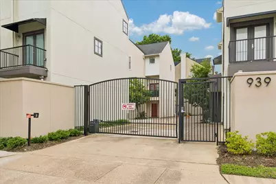 939 Colorado Street #22, Houston, TX 77007 - Photo 23