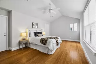 939 Colorado St, Houston, TX 77007 - Photo 13