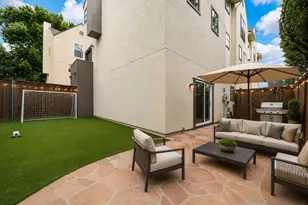 939 Colorado St, Houston, TX 77007 - Photo 1