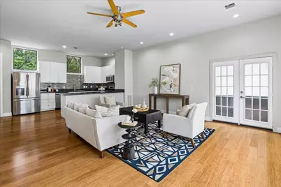 939 Colorado Street #22, Houston, TX 77007 - Photo 7