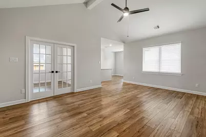 15671 Honey Cove Drive, Conroe, TX 77303 - Photo 5
