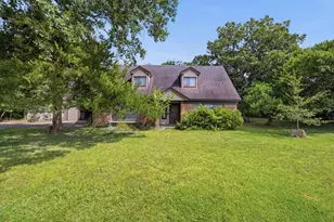 9206 Pecos St St, Houston, TX 77055 - Photo 1