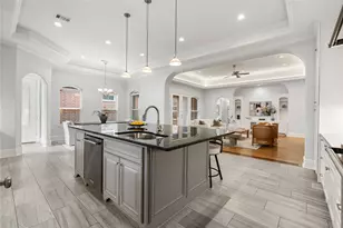 2329 Willowby Dr, Houston, TX 77008 - Photo 13