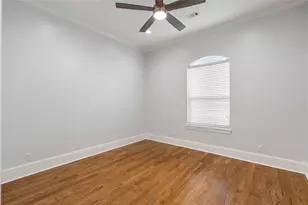 2329 Willowby Dr, Houston, TX 77008 - Photo 29