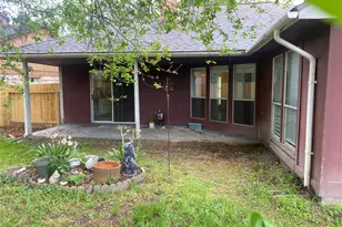 18910 Cloyanna Ln, Humble, TX 77346 - Photo 9