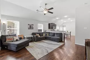 3050 Hawthorne Glen Ln, League City, TX 77539 - Photo 9