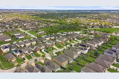 3050 Hawthorne Glen Lane, League City, TX 77539 - Photo 47