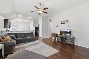 3050 Hawthorne Glen Ln, League City, TX 77539 - Photo 11