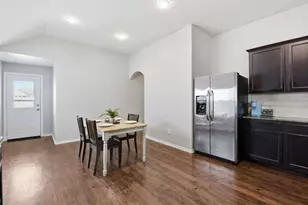 3050 Hawthorne Glen Ln, League City, TX 77539 - Photo 13