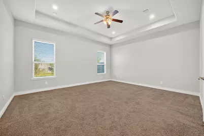 4926 Thunder Creek Ln, Sugar Land, TX 77479 - Photo 35