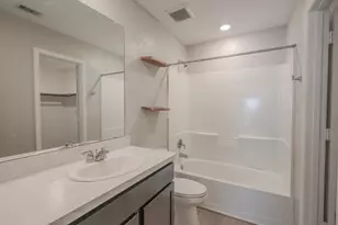 104 Austin Rd, Angleton, TX 77515 - Photo 7