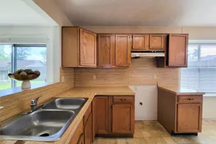23211 Timberbrook Dr, Spring, TX 77373 - Photo 17