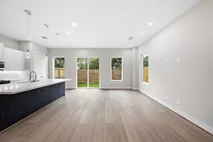 28 Bucan, Houston, TX 77076 - Photo 7