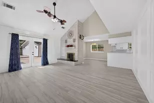 6527 Apple Valley Ln, Houston, TX 77069 - Photo 11