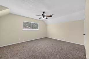6527 Apple Valley Ln, Houston, TX 77069 - Photo 35