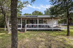 455 Sandy Ln, Fayetteville, TX 78940 - Photo 1