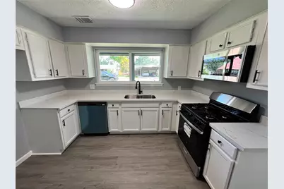 17023 Sunshine Street, Houston, TX 77049 - Photo 9