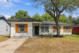 6139 Westover St, Houston, TX 77033 - Photo 1