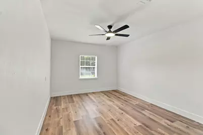 6139 Westover Street, Houston, TX 77033 - Photo 13