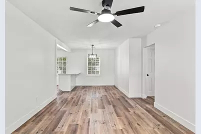 6139 Westover Street, Houston, TX 77033 - Photo 5