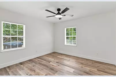 6139 Westover Street, Houston, TX 77033 - Photo 19