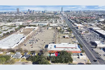 2619 Stoney Brook Drive, Houston, TX 77063 - Photo 27