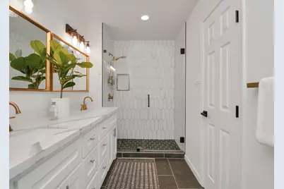 2619 Stoney Brook Drive, Houston, TX 77063 - Photo 13