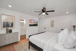 2619 Stoney Brook Dr, Houston, TX 77063 - Photo 11